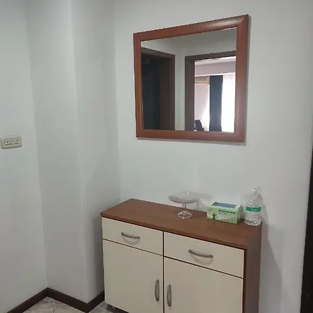 Antoni Apartment *